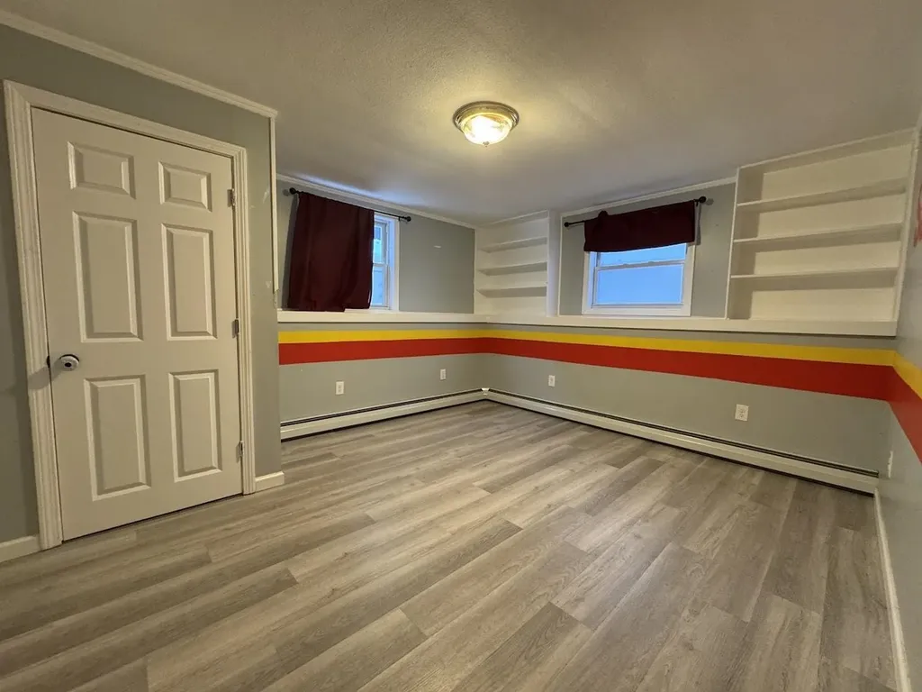 240 Leda Avenue Manchester NH 03104