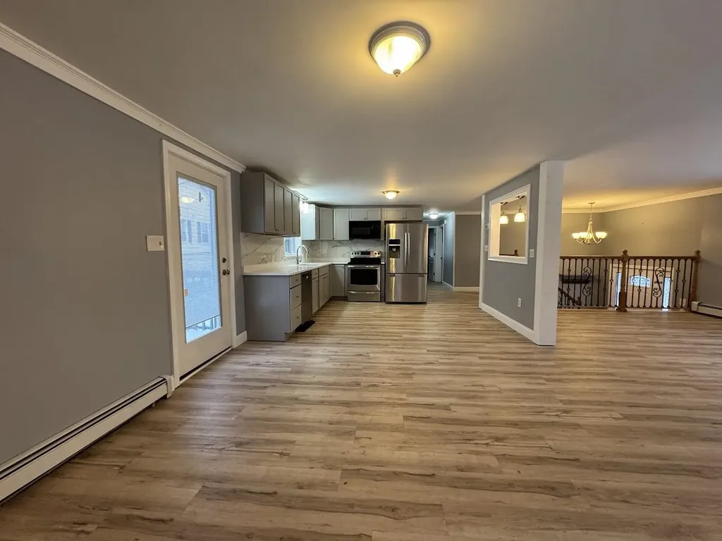 240 Leda Avenue Manchester NH 03104