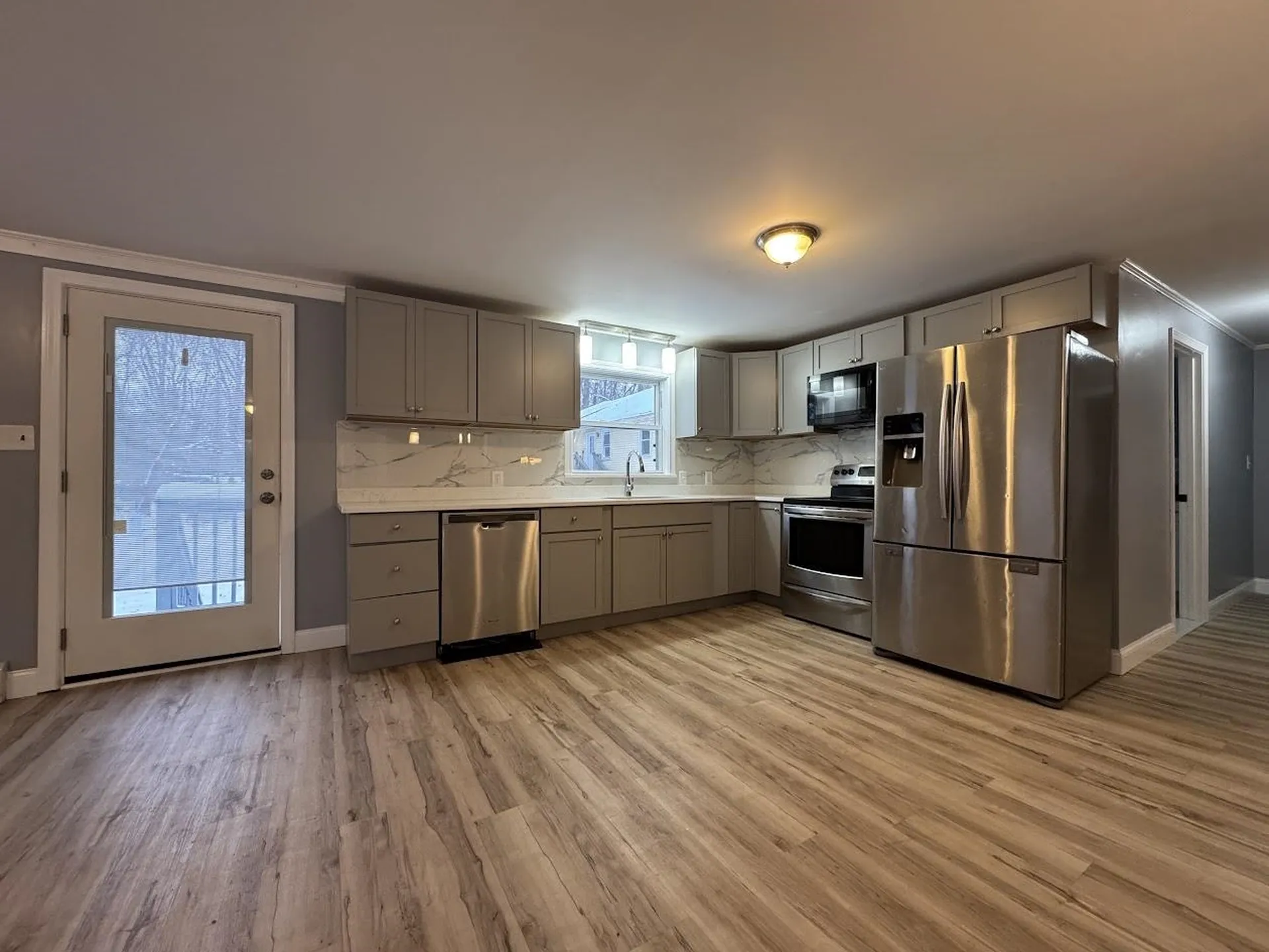 240 Leda Avenue Manchester NH 03104