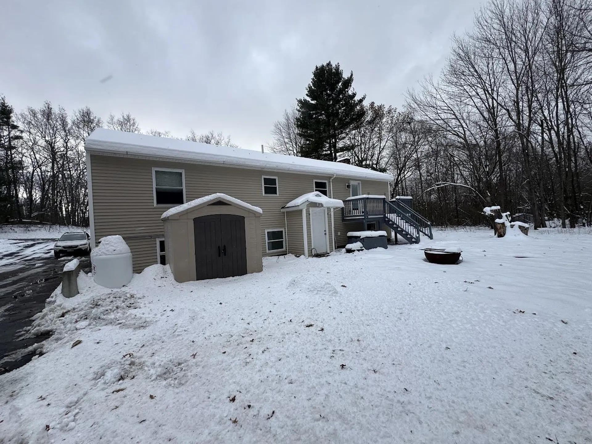 240 Leda Avenue Manchester NH 03104