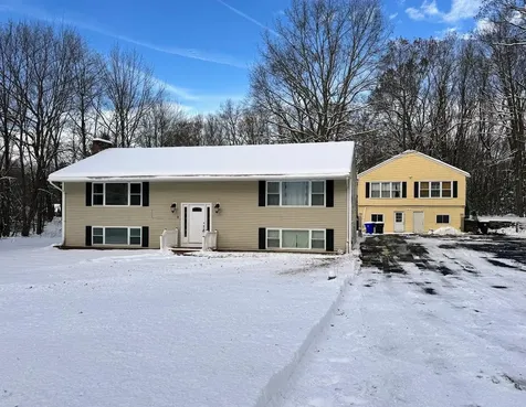 240 Leda Avenue Manchester NH 03104
