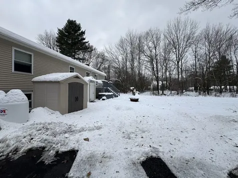 240 Leda Avenue Manchester NH 03104