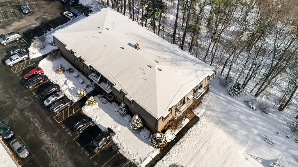 3 Pembroke Drive Derry NH 03038