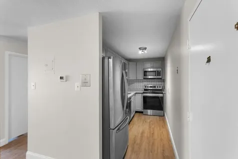 3 Pembroke Drive Derry NH 03038