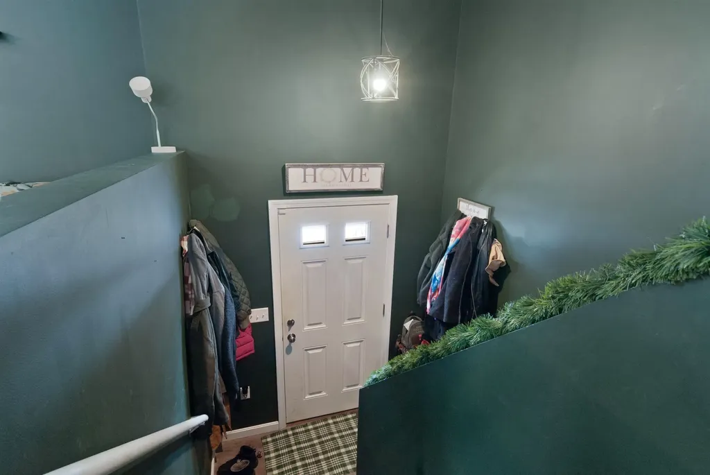 32 Mechanic Street Farmington NH 03835