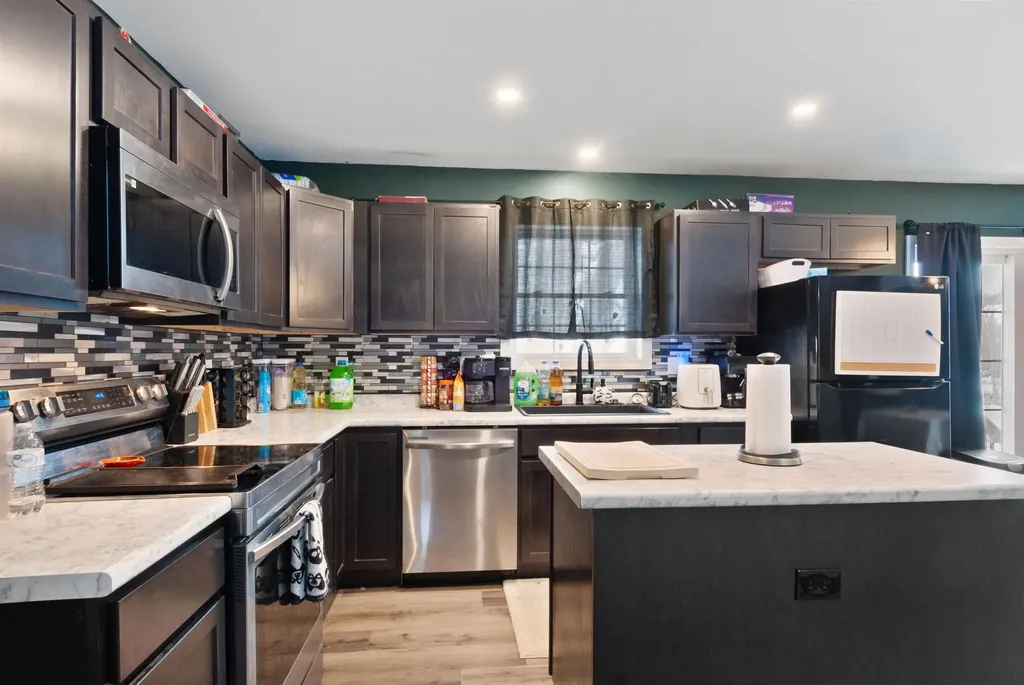 32 Mechanic Street Farmington NH 03835