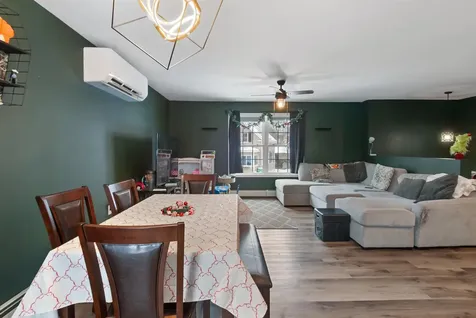 32 Mechanic Street Farmington NH 03835