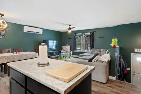 32 Mechanic Street Farmington NH 03835