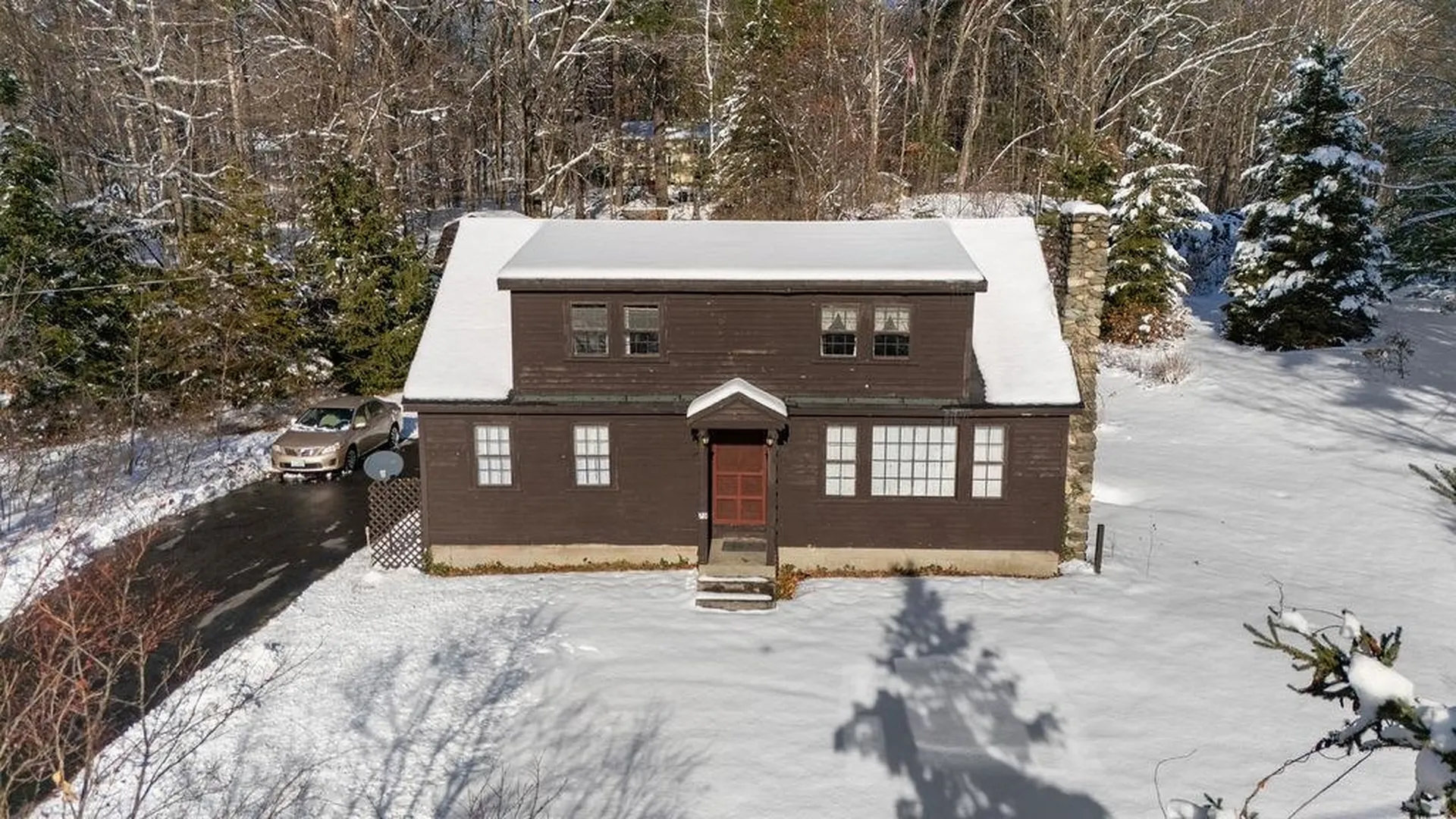 70 English Range Road Derry NH 03038