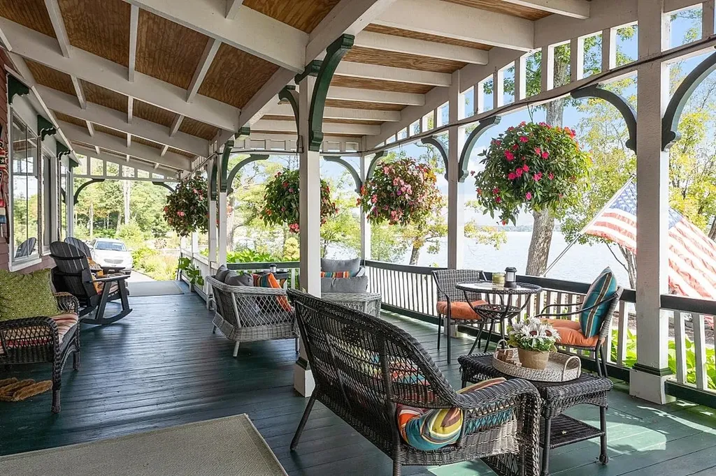 100 Lower Bay Road Sanbornton NH 03269