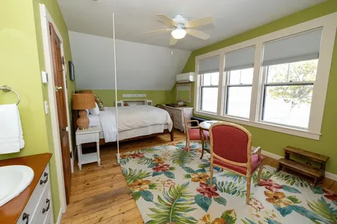 100 Lower Bay Road Sanbornton NH 03269