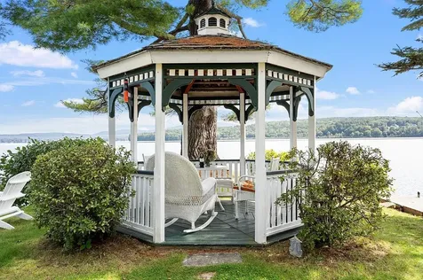 100 Lower Bay Road Sanbornton NH 03269