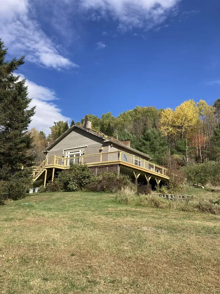 4146 Kirby Mount Road Kirby VT 05851
