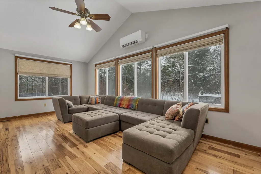 118 Birch Road Chester NH 03036