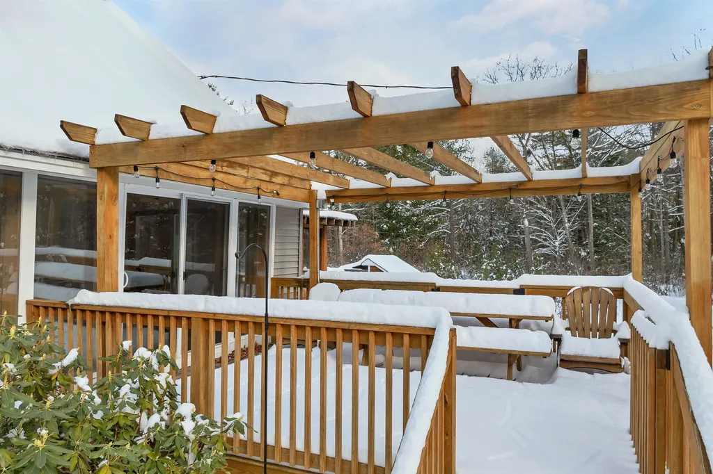 118 Birch Road Chester NH 03036