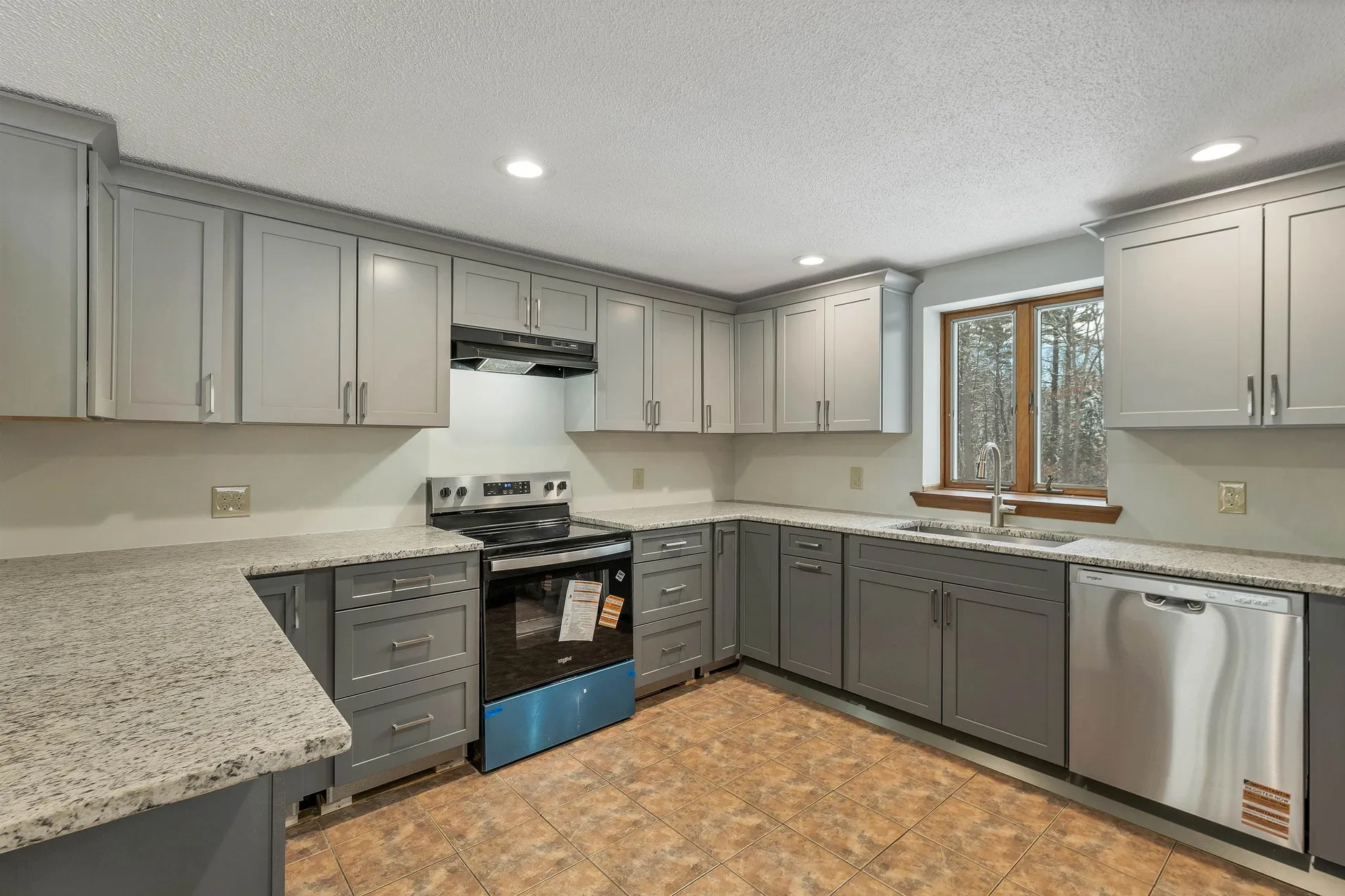 118 Birch Road Chester NH 03036