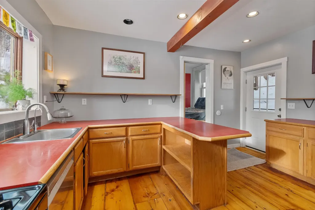 12 Hillside Avenue Montpelier VT 05602