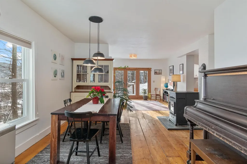 12 Hillside Avenue Montpelier VT 05602