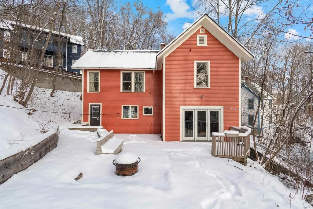 12 Hillside Avenue Montpelier VT 05602