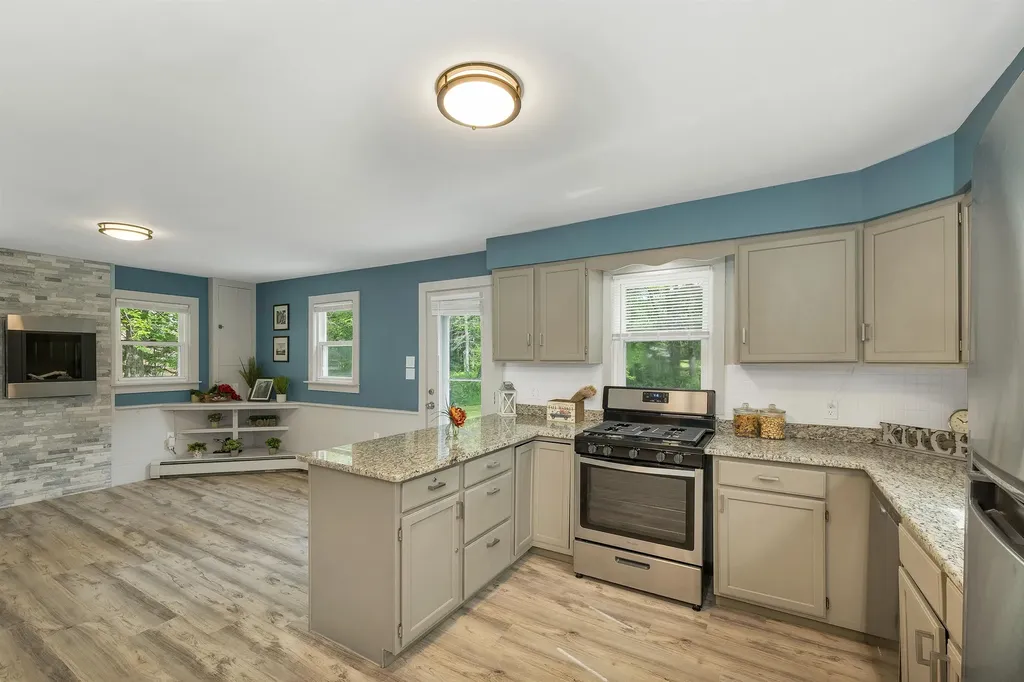 33 Chandler Brook Road Newbury NH 03255