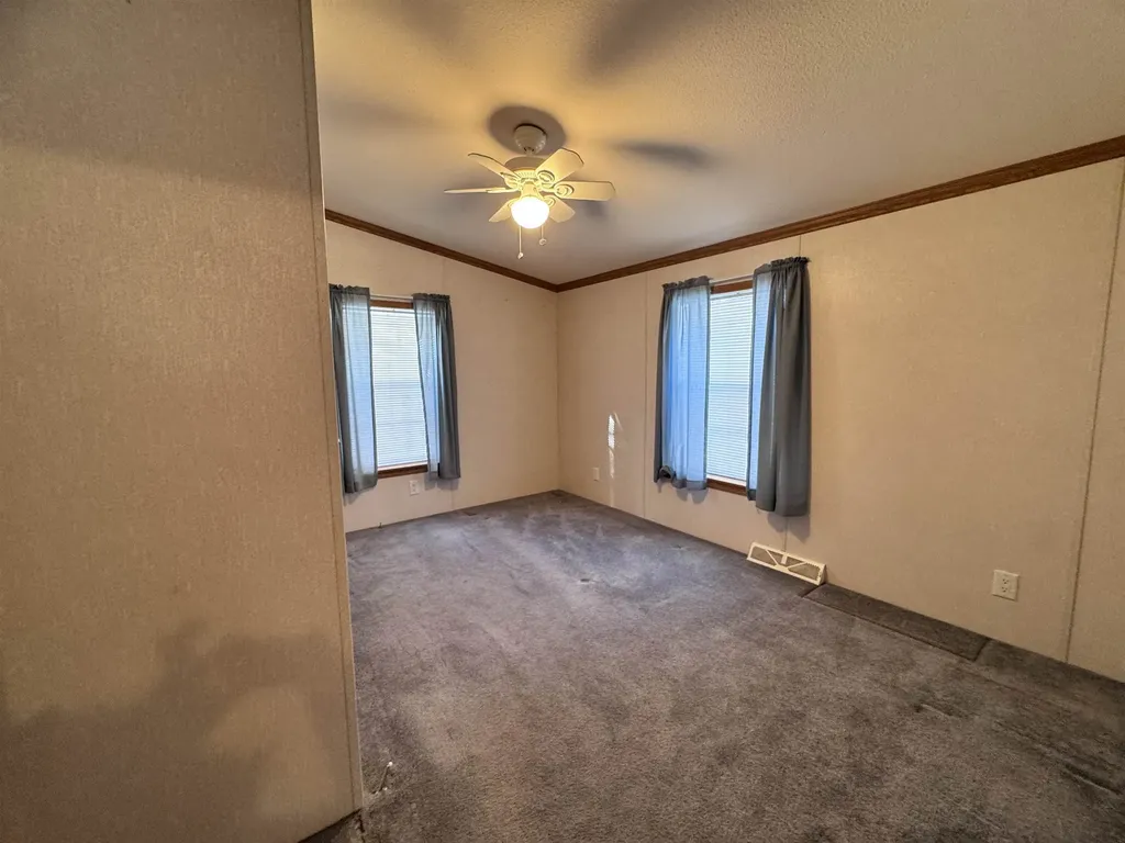 16 Eric Place Claremont NH 03743