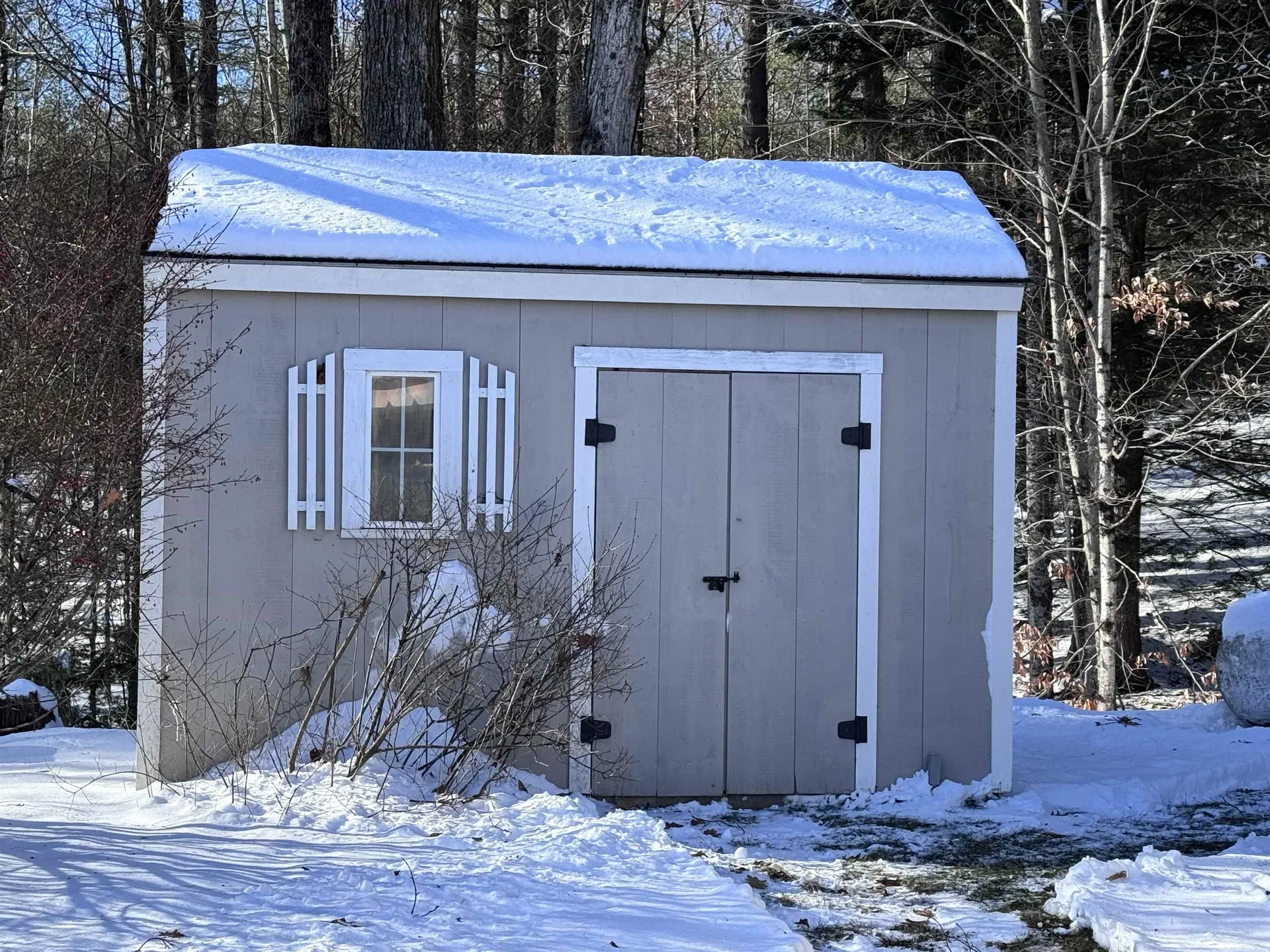 16 Eric Place Claremont NH 03743