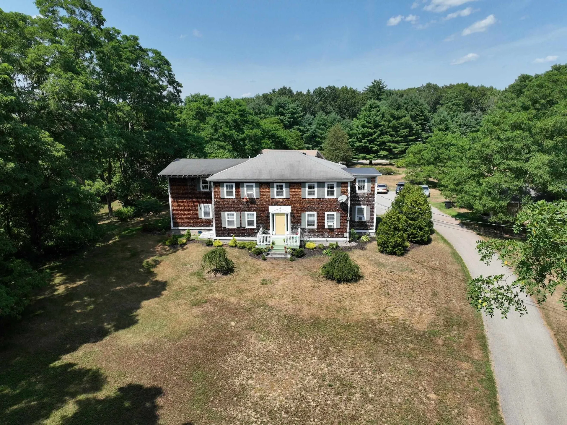 Stratham NH, 32 Squamscott Road