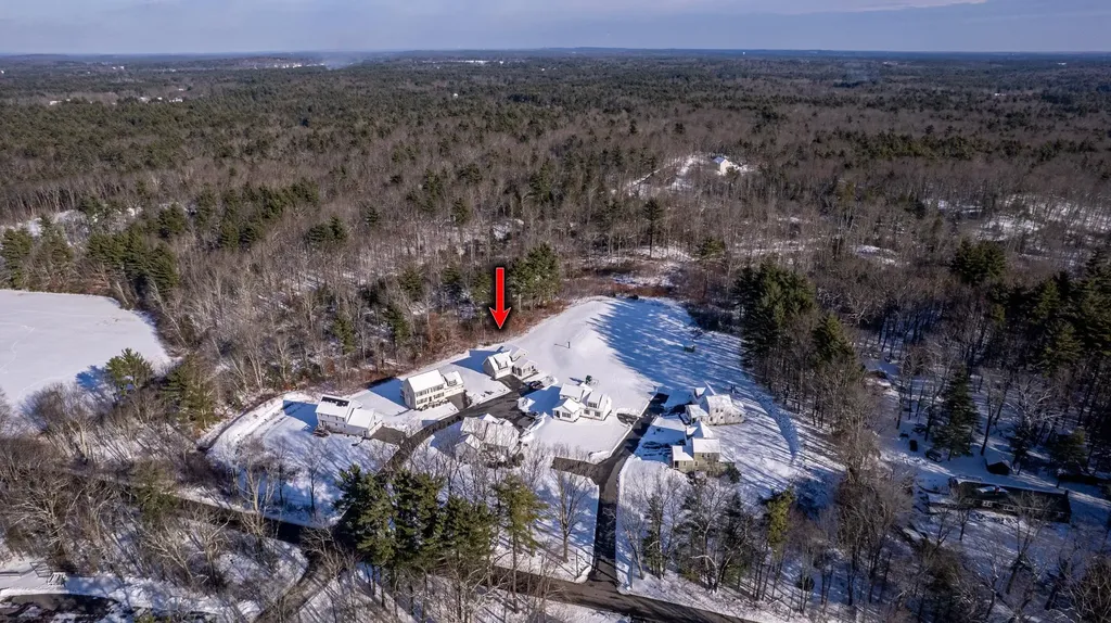 113 Crawley Falls Road Brentwood NH 03833