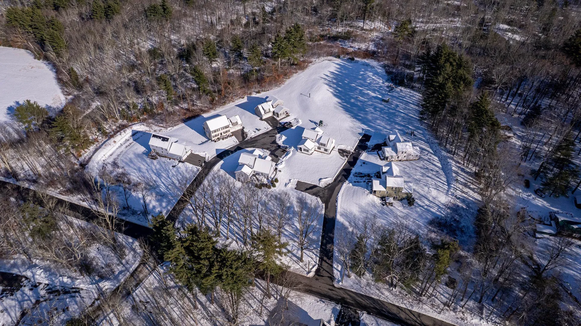 113 Crawley Falls Road Brentwood NH 03833