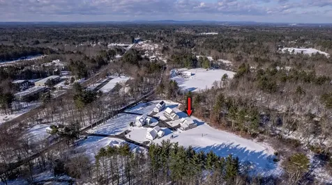 113 Crawley Falls Road Brentwood NH 03833