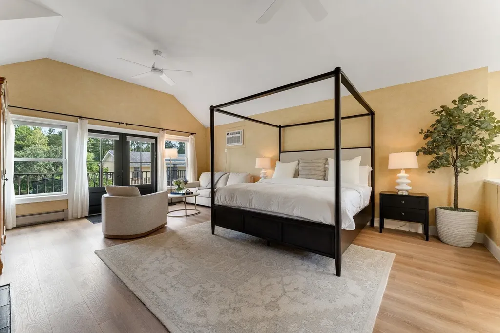 54 Red Clover Lane Mendon VT 05701