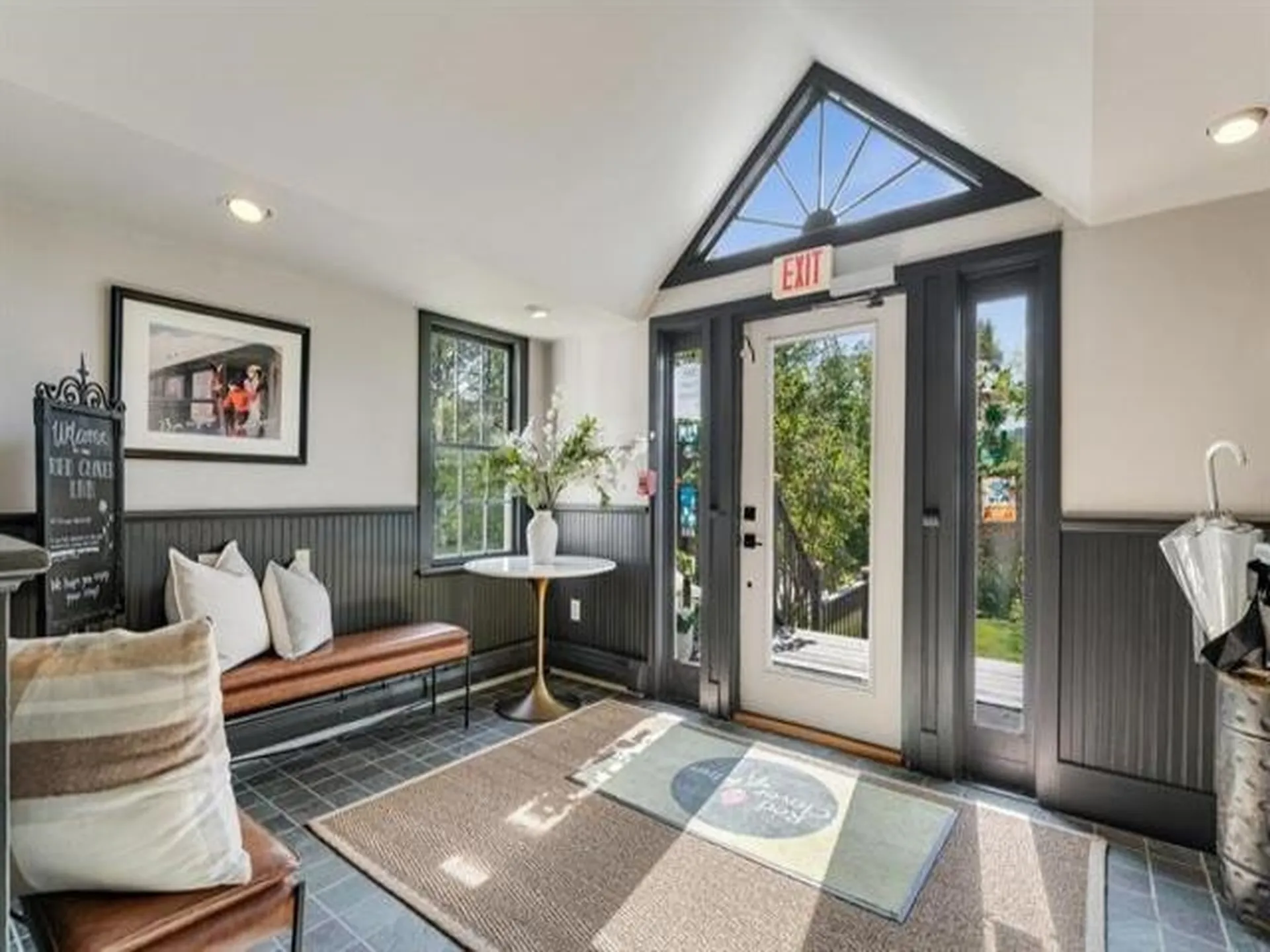 54 Red Clover Lane Mendon VT 05701