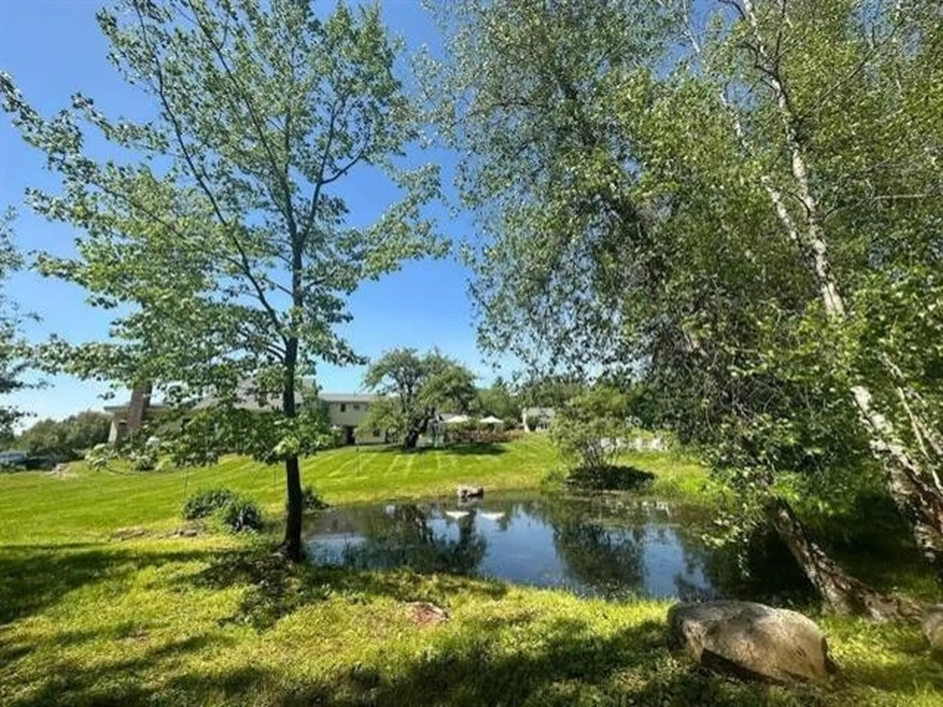 54 Red Clover Lane Mendon VT 05701