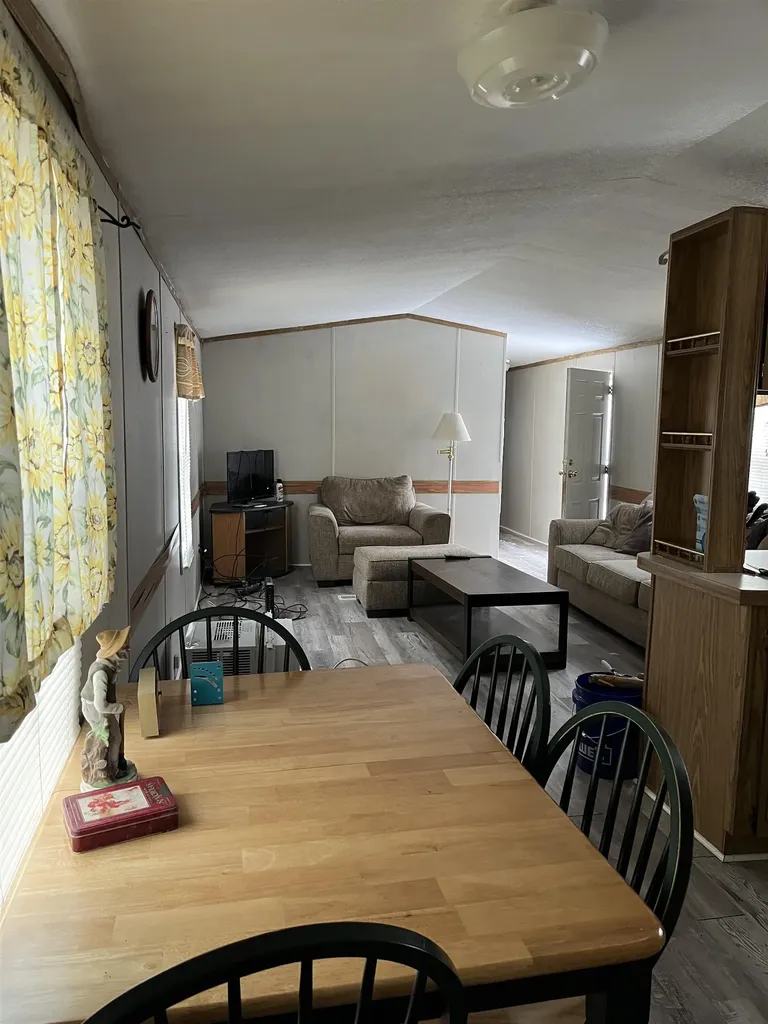 74 Crystal Springs Way Somersworth NH 03878