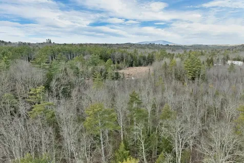 25 Merrill Corner Road Boscawen NH 03303