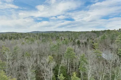 25 Merrill Corner Road Boscawen NH 03303