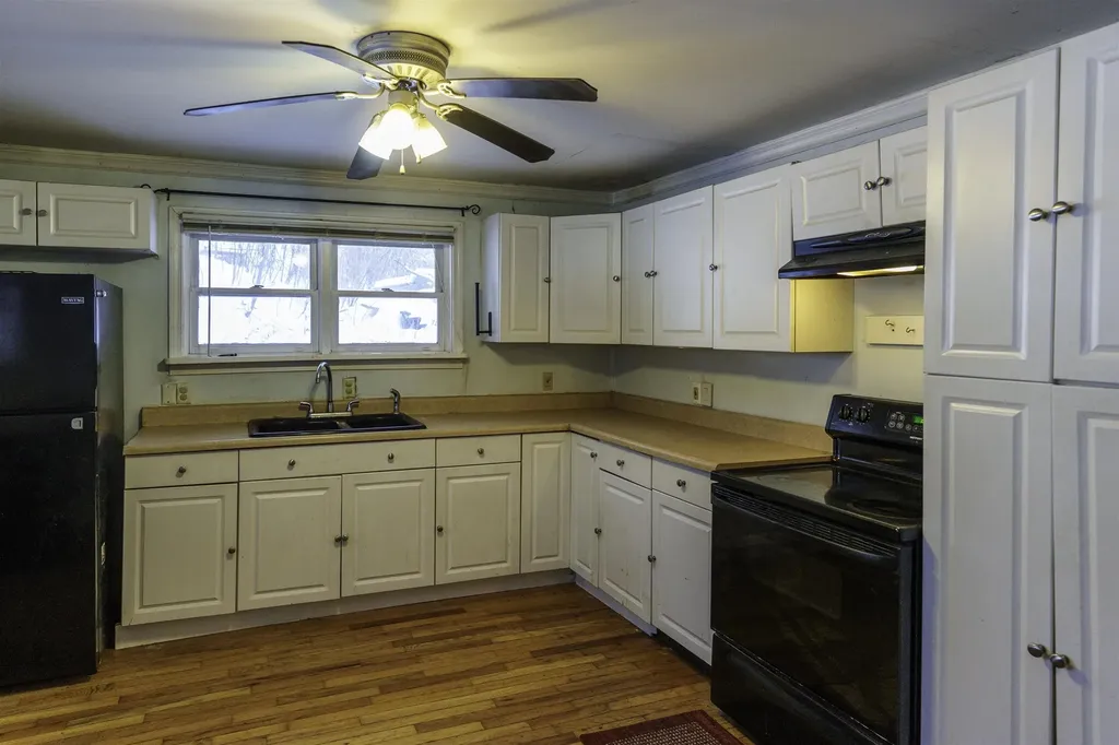 95 Union Street Springfield VT 05156