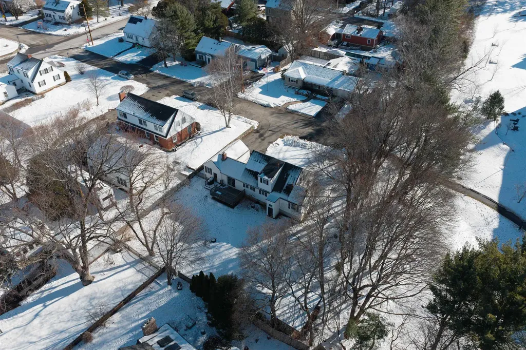 2 Haven Lane Exeter NH 03833