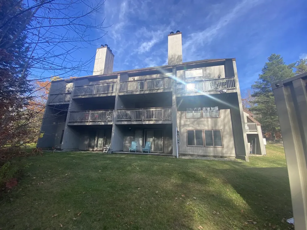 13 Snowtree Lane Dover VT 05356