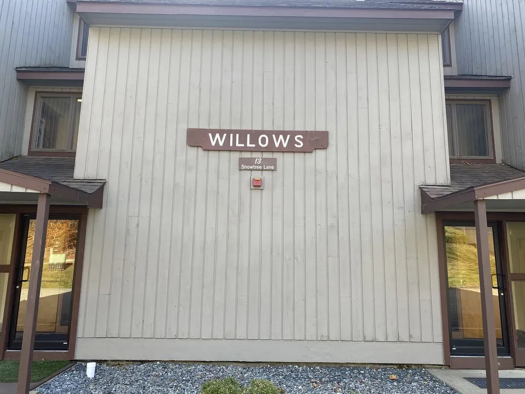 13 Snowtree Lane Dover VT 05356