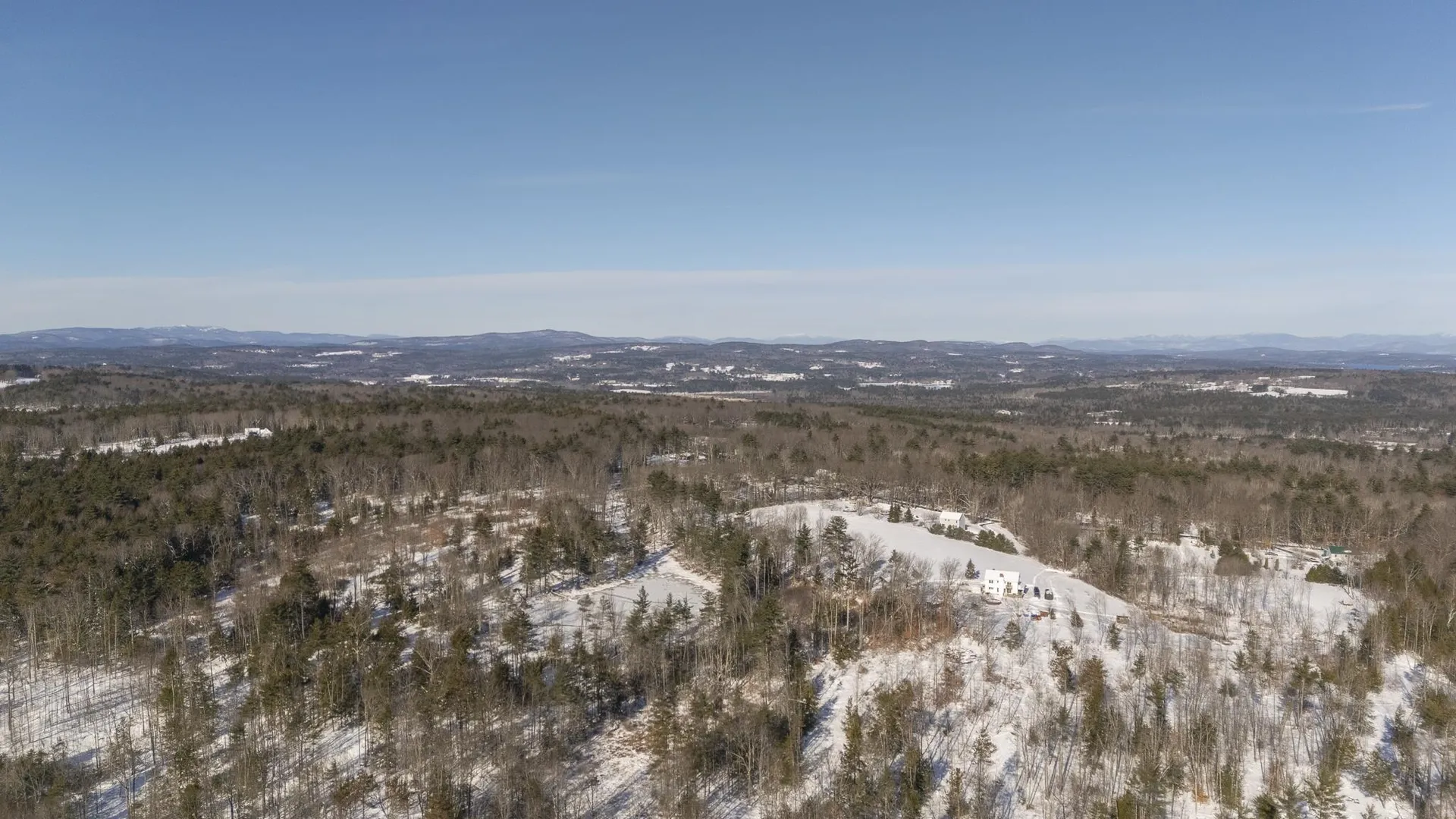 263 Knowles Pond Road Northfield NH 03276