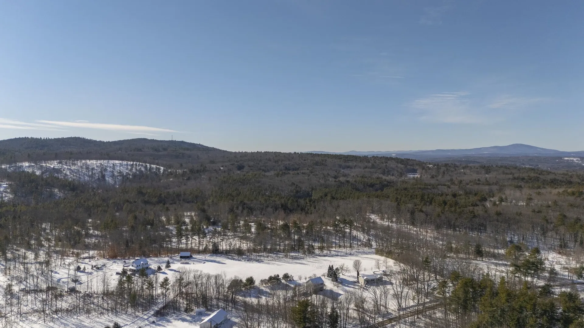 263 Knowles Pond Road Northfield NH 03276