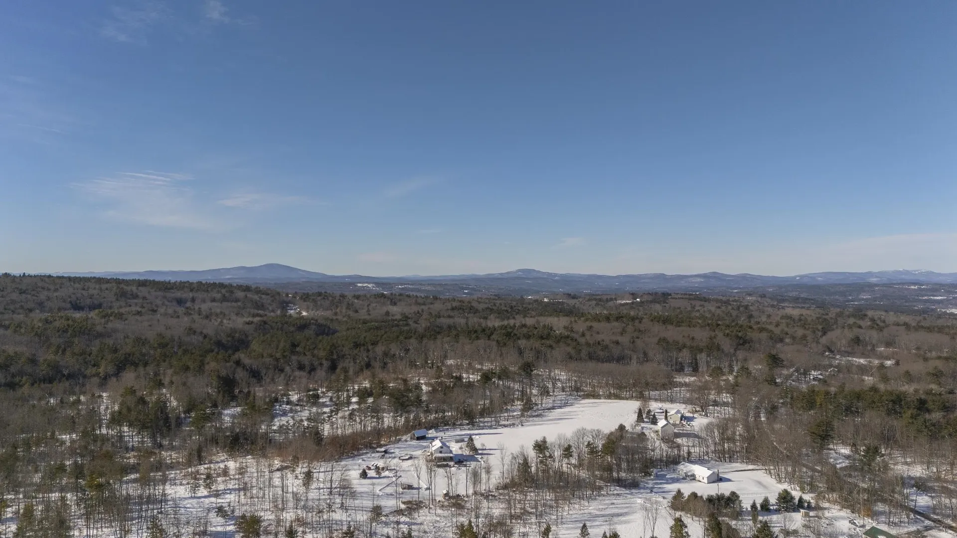 263 Knowles Pond Road Northfield NH 03276