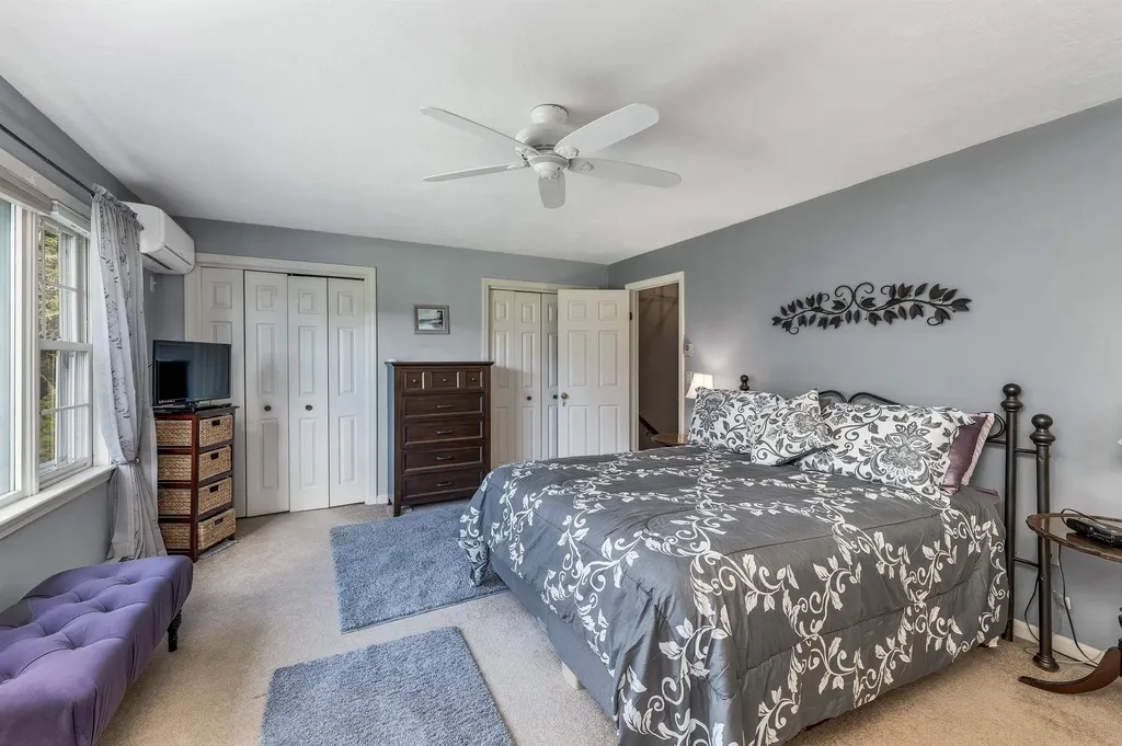 39 Harbor Way Wolfeboro NH 03894