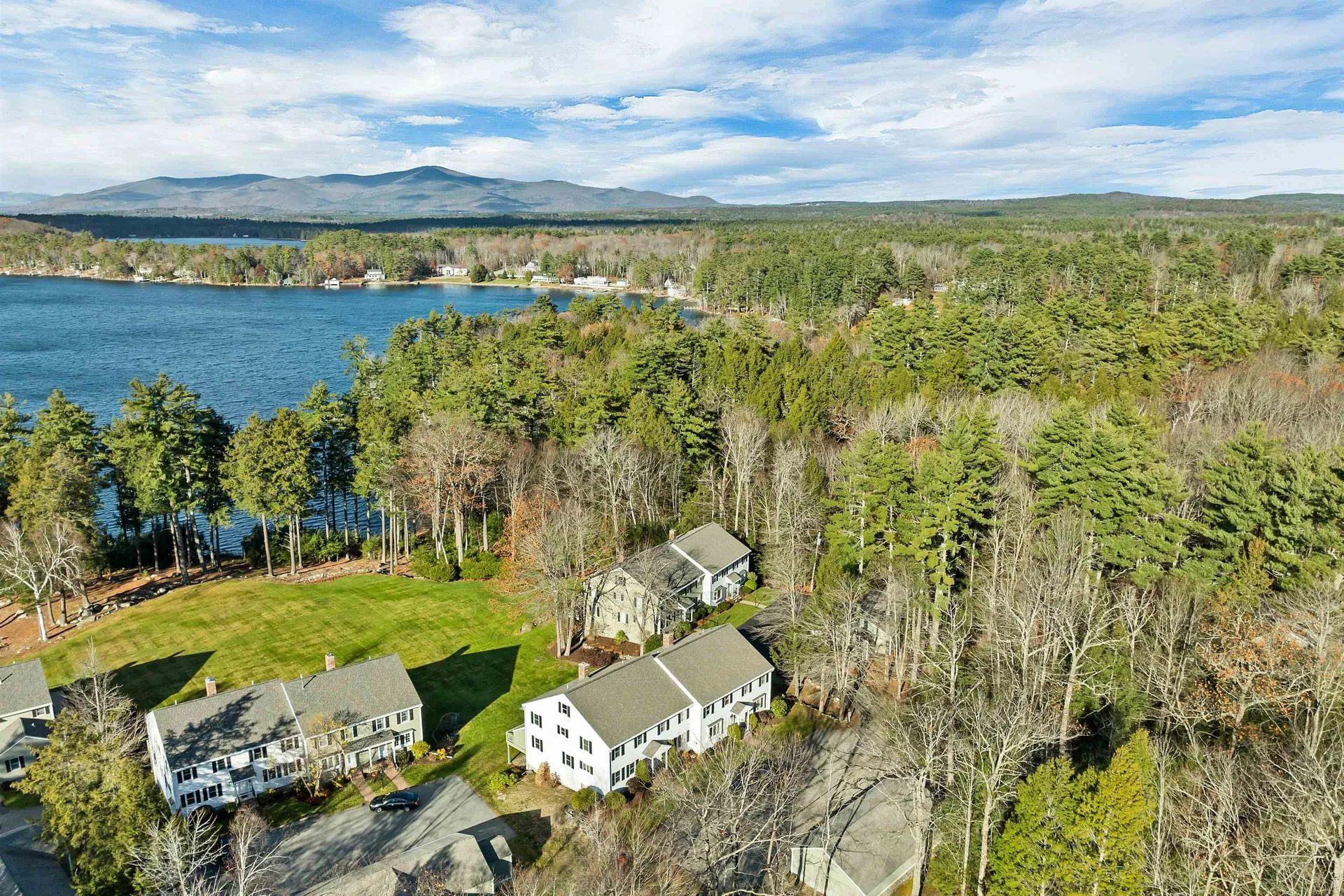 39 Harbor Way Wolfeboro NH 03894