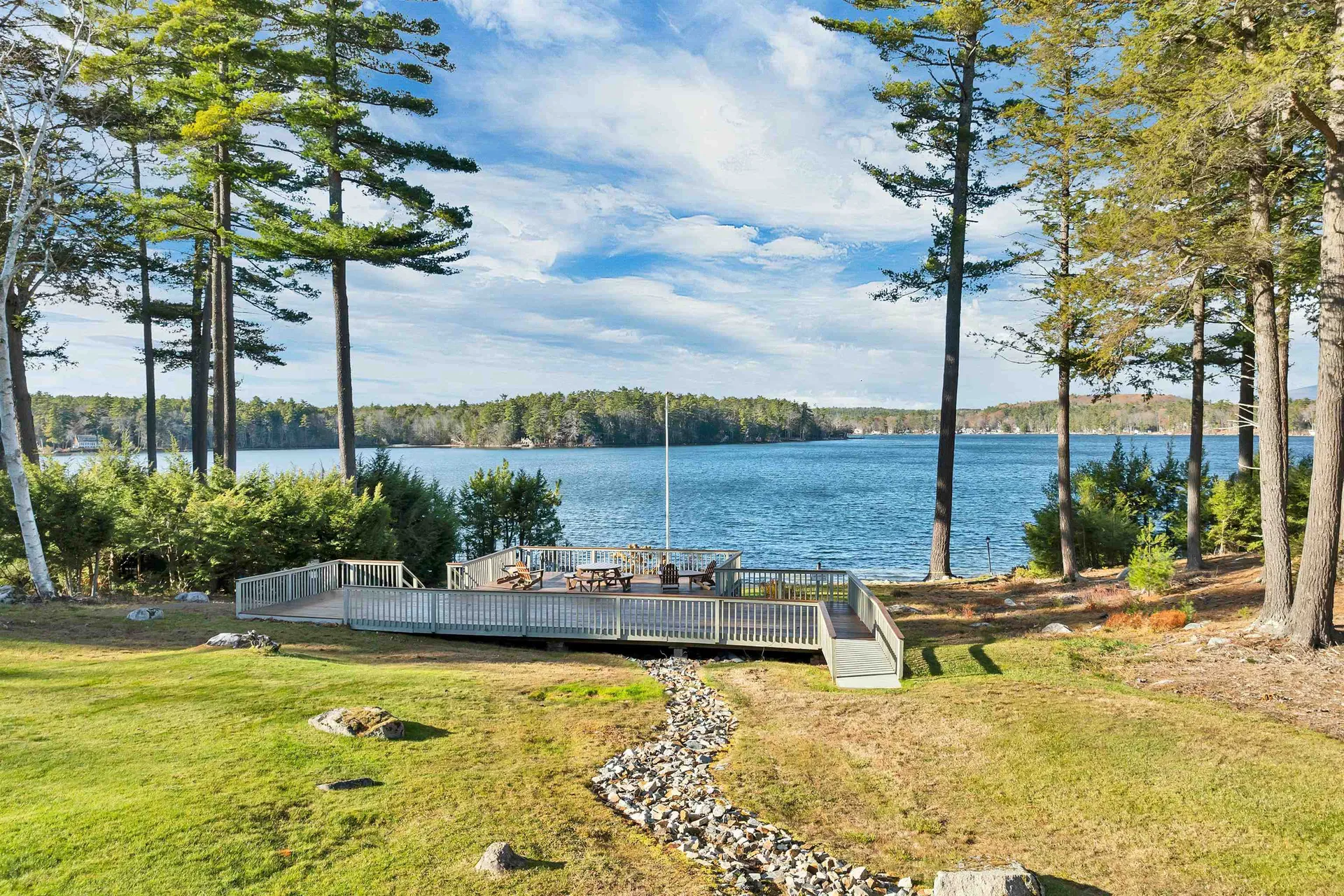 39 Harbor Way Wolfeboro NH 03894