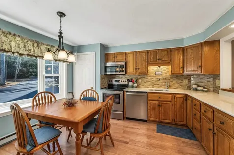 39 Harbor Way Wolfeboro NH 03894