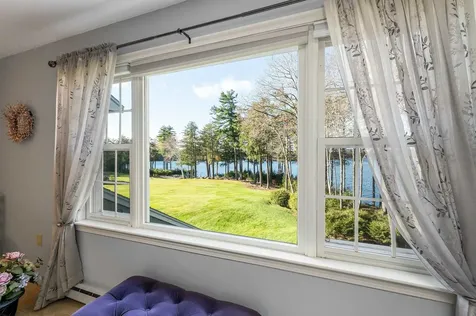 39 Harbor Way Wolfeboro NH 03894