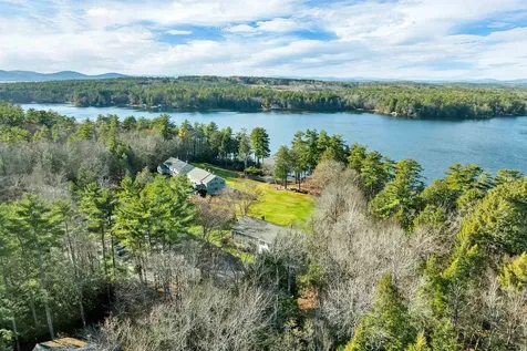 39 Harbor Way Wolfeboro NH 03894