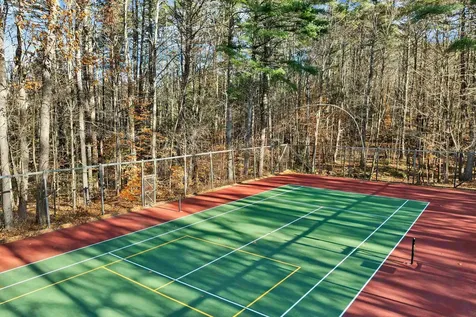 39 Harbor Way Wolfeboro NH 03894